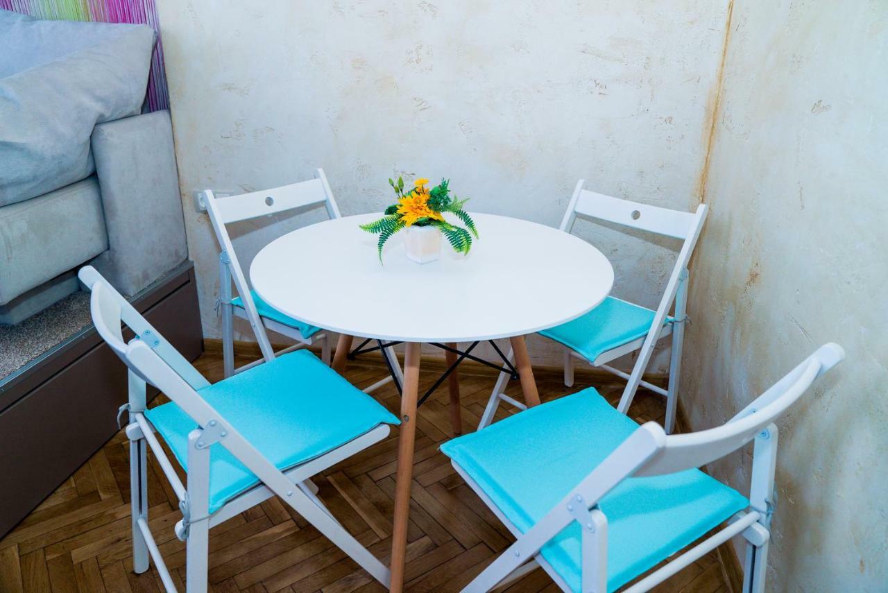 Sofia Central Pretty Apartment ภายนอก รูปภาพ