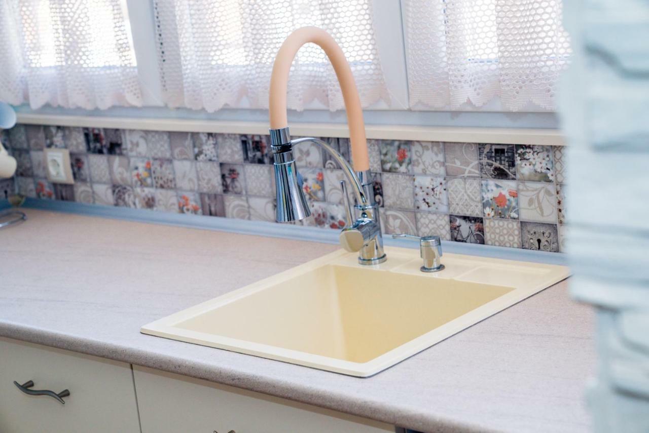 Sofia Central Pretty Apartment ภายนอก รูปภาพ