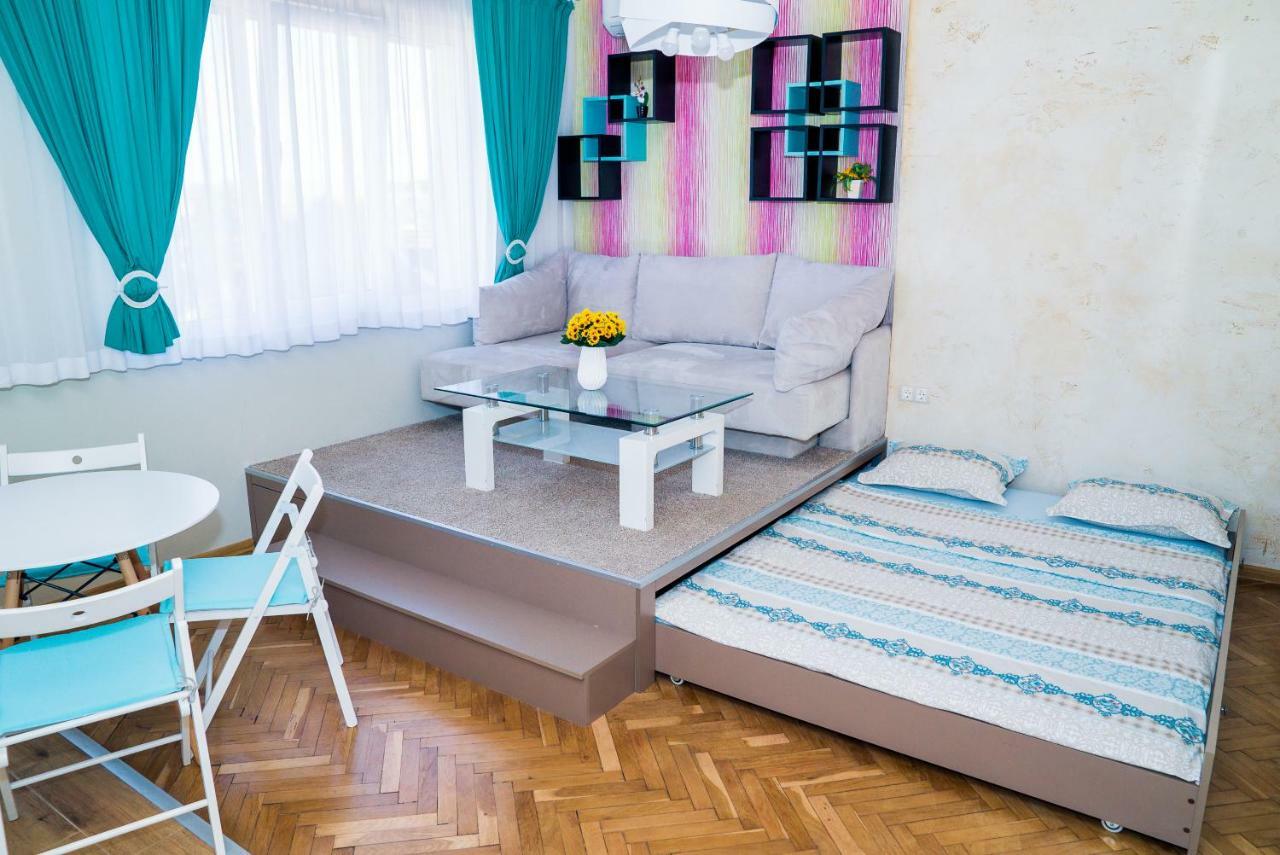 Sofia Central Pretty Apartment ภายนอก รูปภาพ
